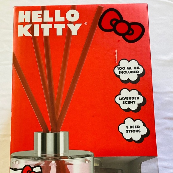 Hello Kitty Lavender Oil Reed Diffuser. Brand New in a box - Picture 2 of 8